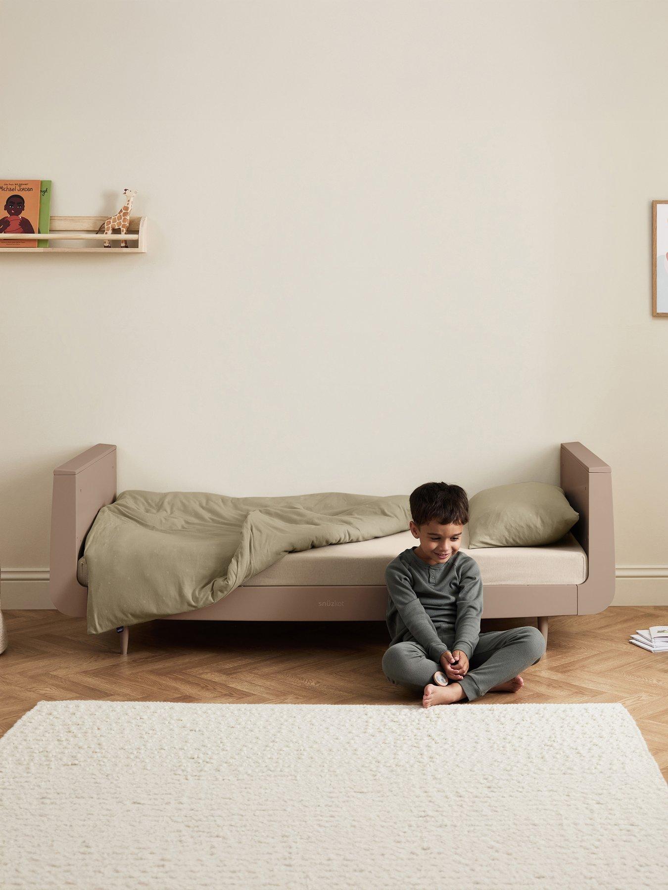 Image 5 of 8 of Snuz SnuzKot Skandi Cot Bed - Mocha