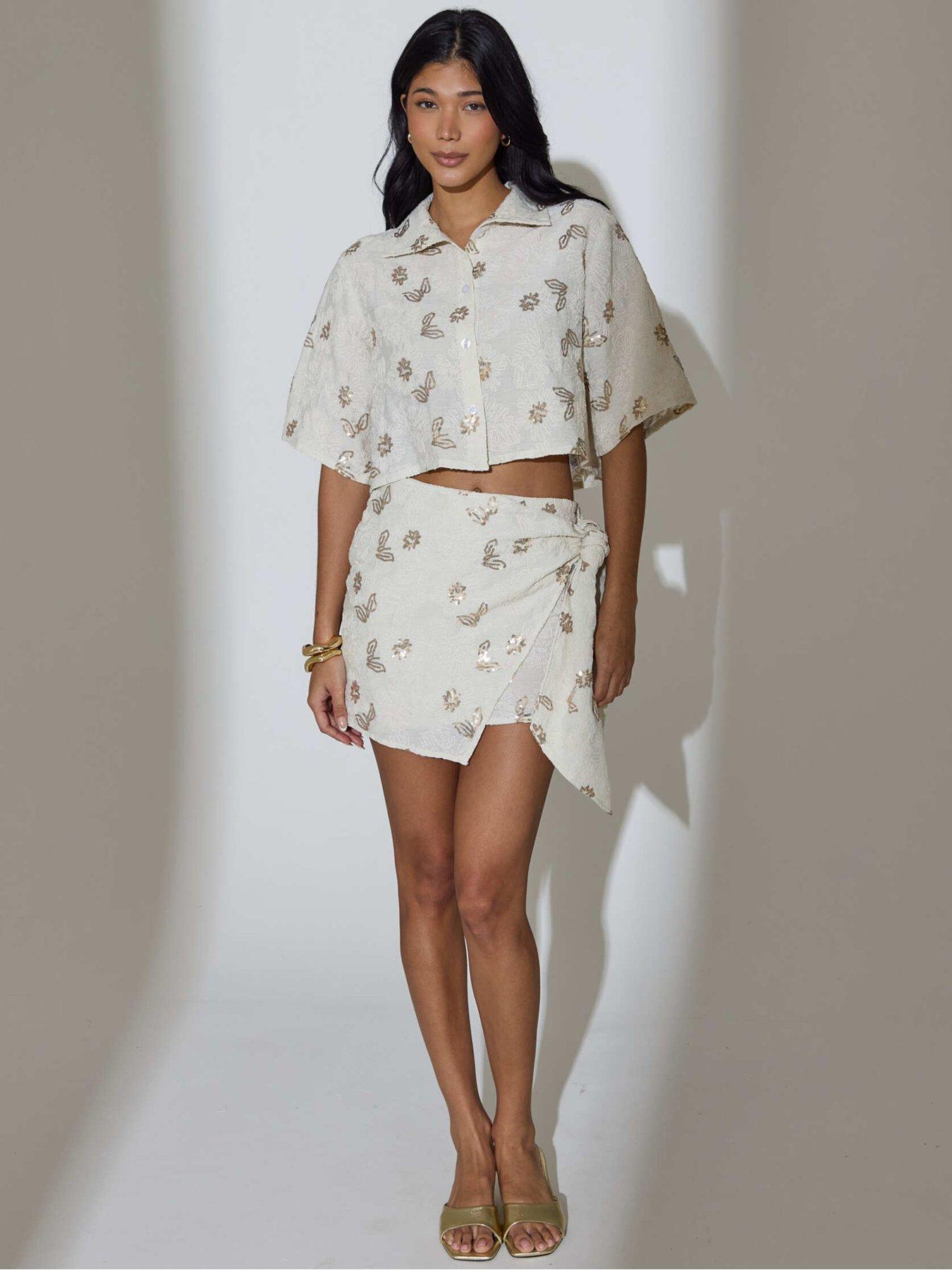 South Beach Floral Sequin Embroidered Short Sleeve Shirt - Cream