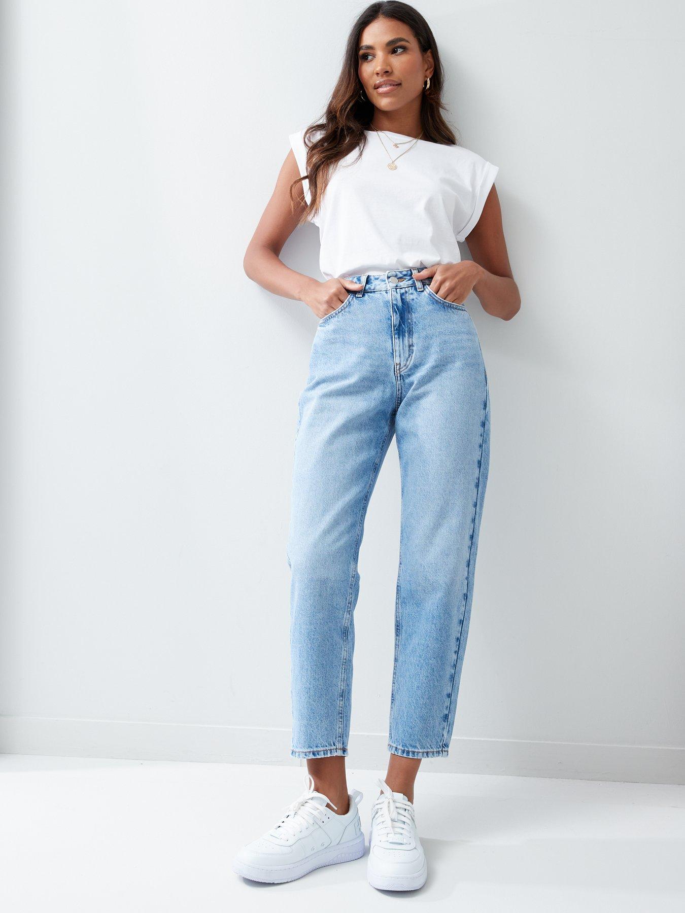 Image 5 of 7 of The Very Collection High Waist Mom Jeans - Mid Wash