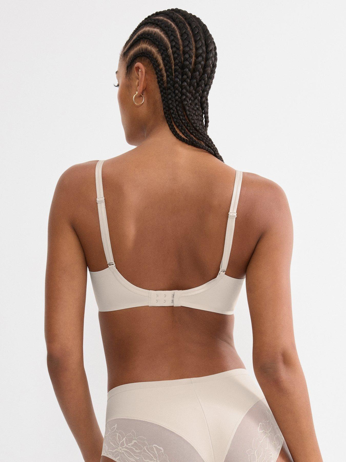 Image 4 of 4 of Triumph Comfort Contour W01 - Beige