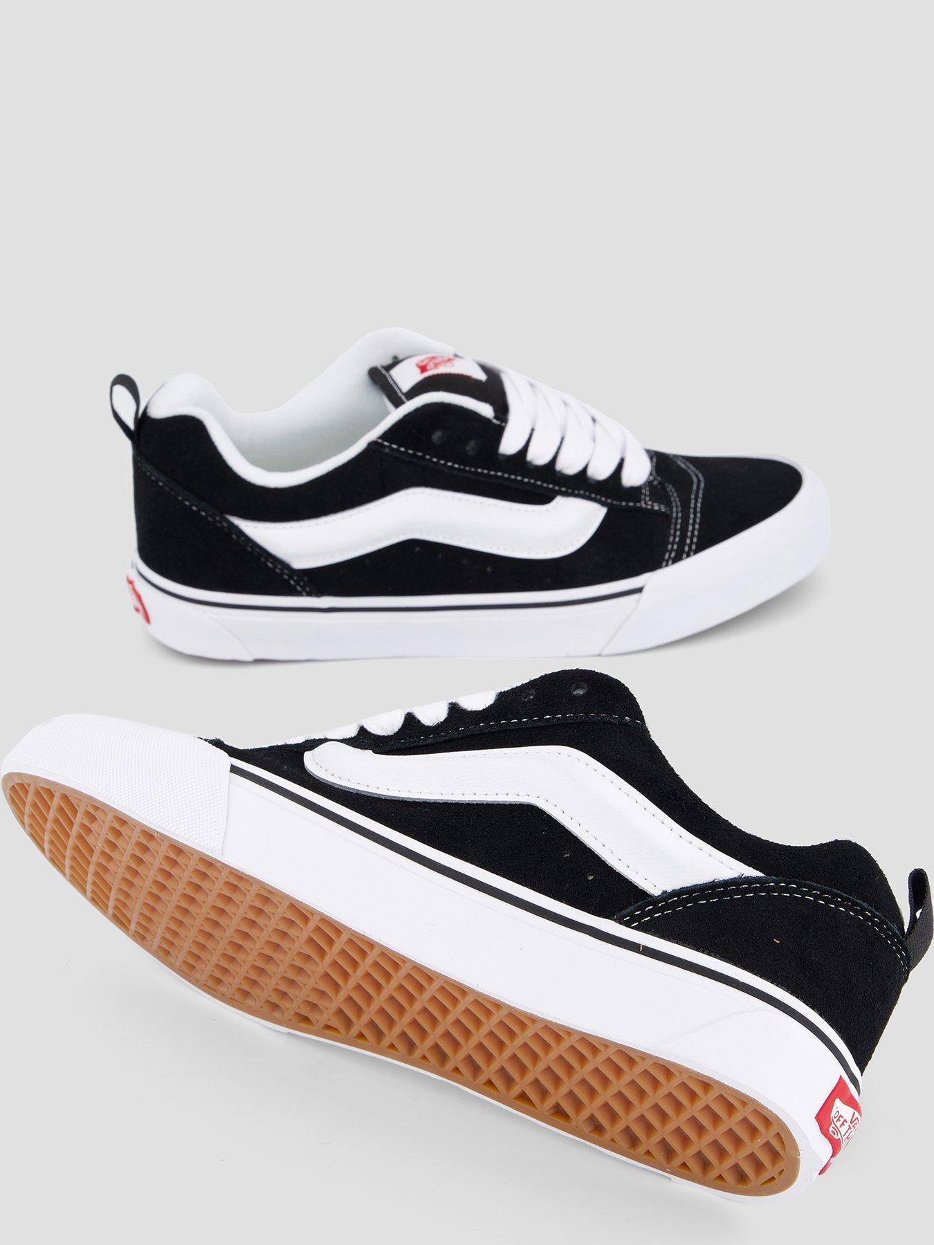 Image 4 of 7 of Vans Mens Knu Skool Trainers - Black