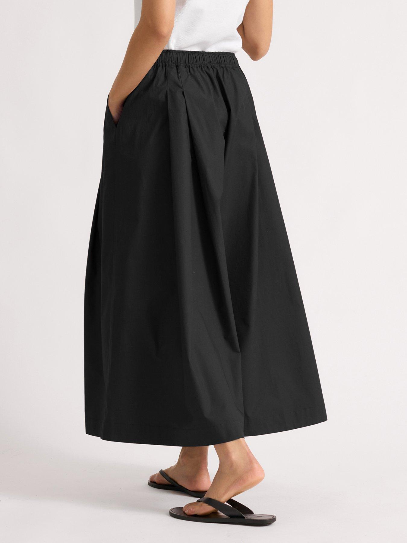 Image 2 of 5 of Albaray Cotton Wide Leg Culottes - Black
