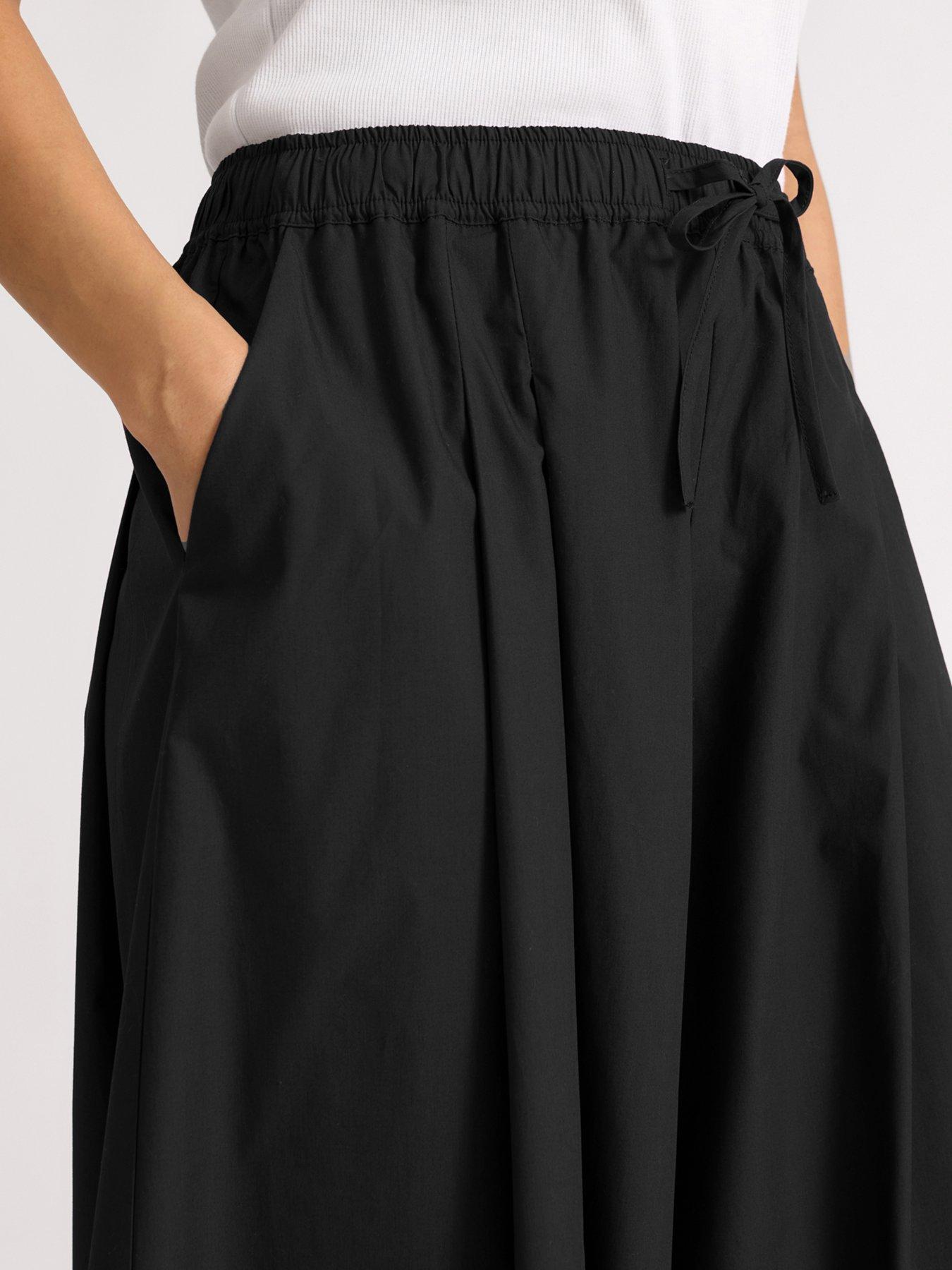 Image 3 of 5 of Albaray Cotton Wide Leg Culottes - Black