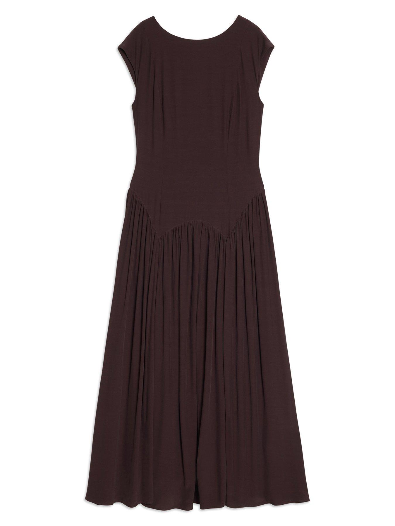 Image 6 of 6 of Albaray Dipped Drop Waist Maxi Dress - Brown