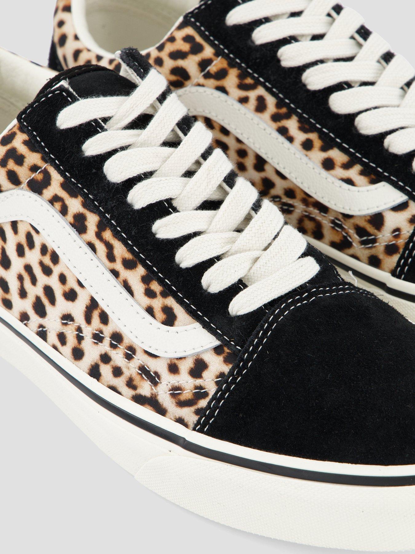 Image 5 of 7 of Vans Unisex Old Skool - Black/Leopard