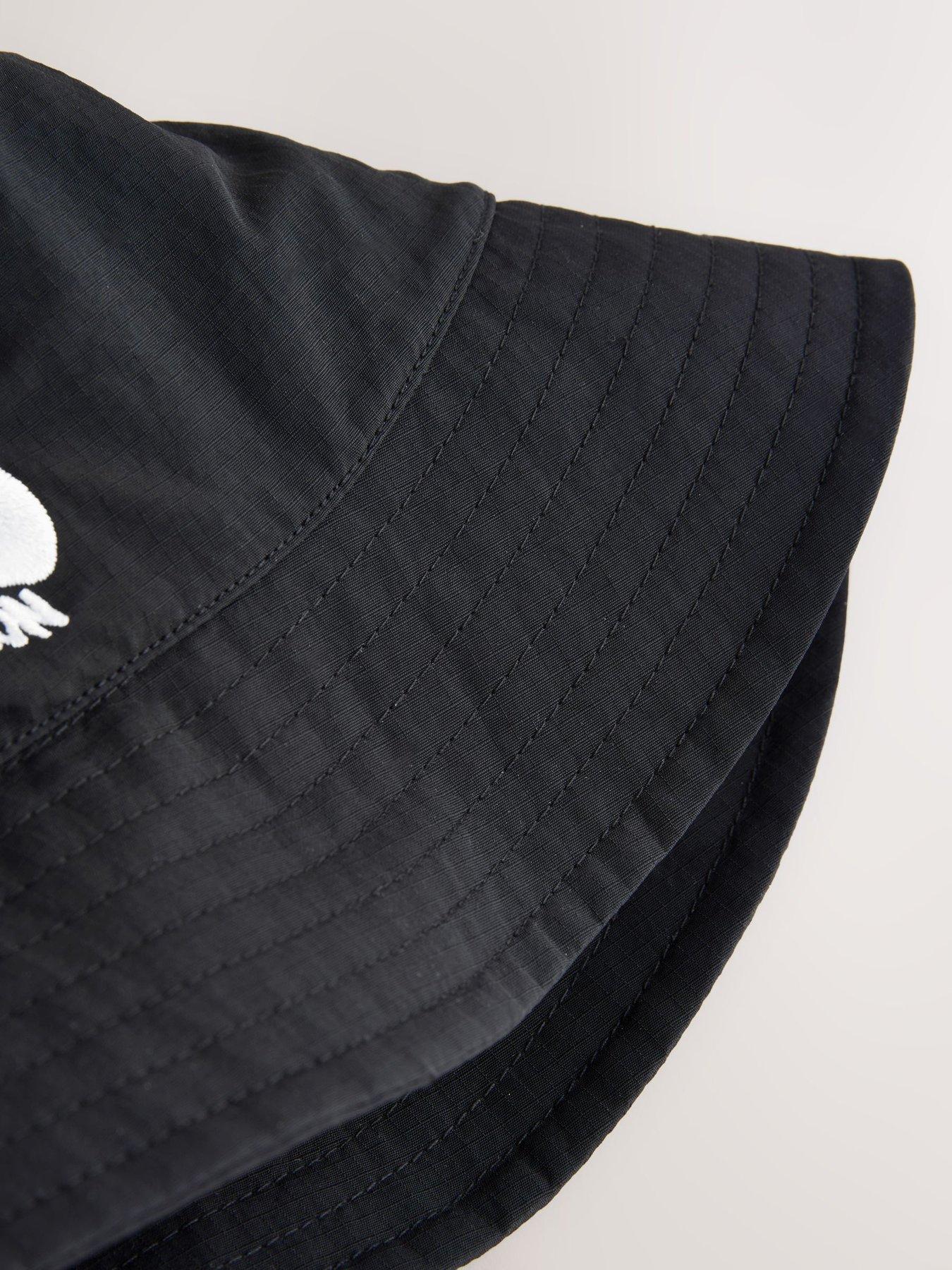 Image 3 of 3 of smALLSAINTS Older Boys Logo Bucket Hat - Black