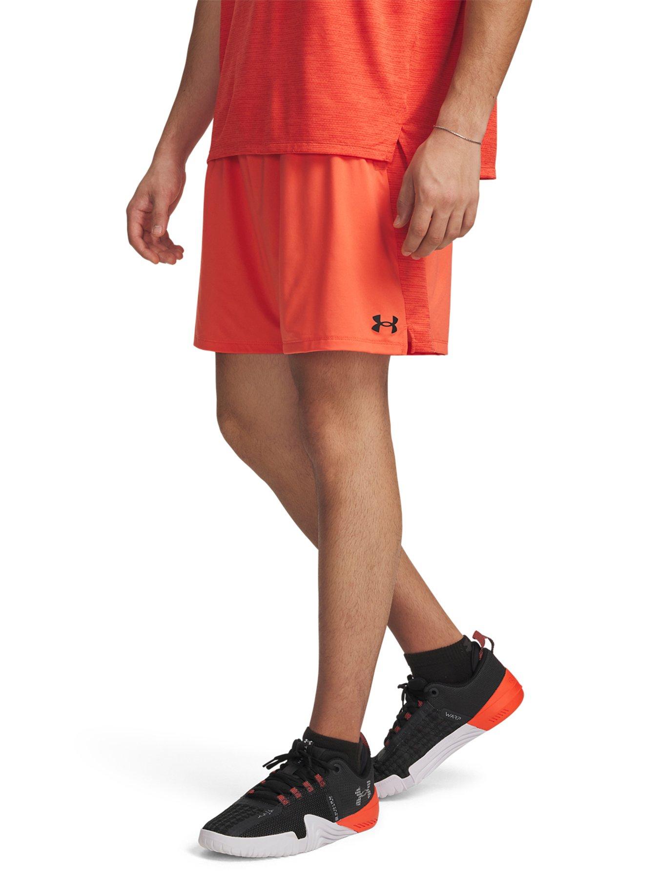 UNDER ARMOUR Mens Training Tech Vent Short - Venom Red