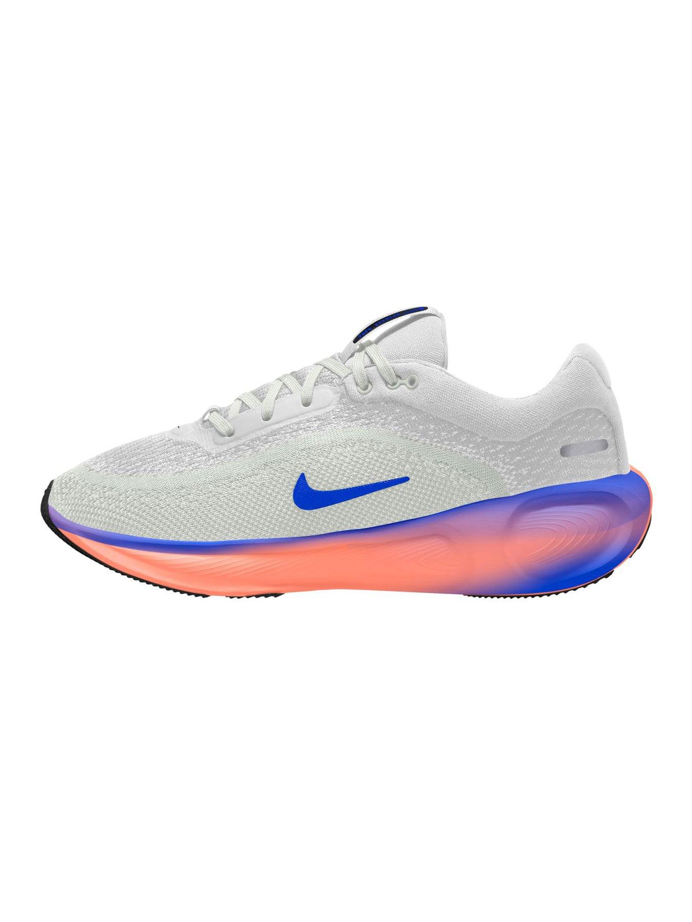 Image 4 of 4 of Nike Junior Running Stellar Ride Trainers - White