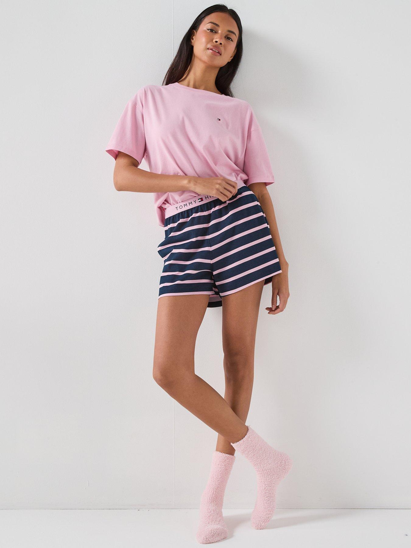 Image 3 of 6 of Tommy Hilfiger Short Sleeve Pyjama Short Set - Pink