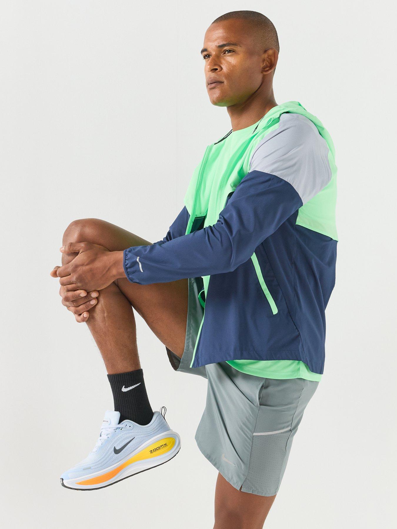 Image 4 of 7 of Nike Mens Impossibly Lightweight Windrunner Running Jacket - Navy