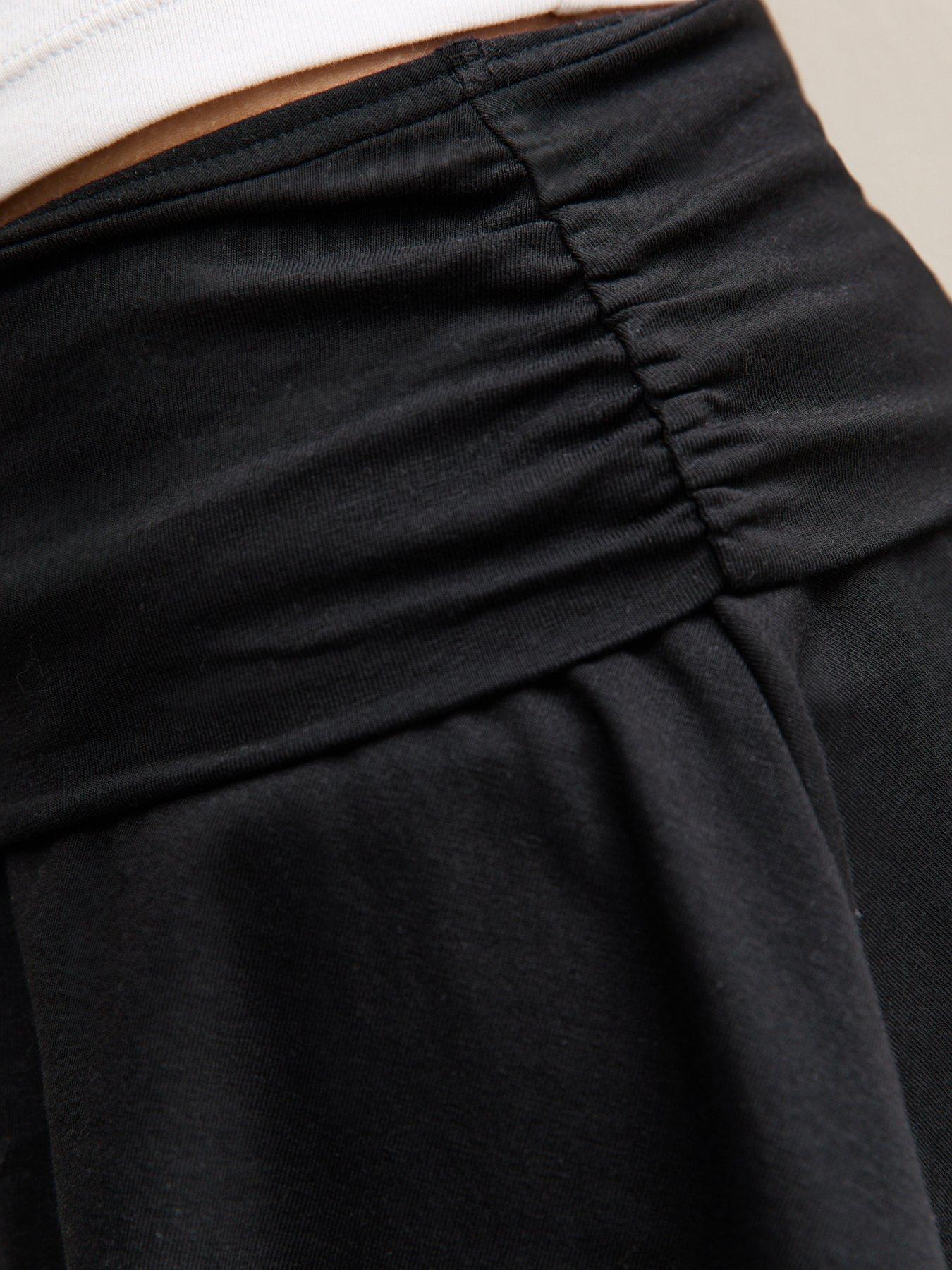 Image 5 of 5 of New Look 915 Girls Ruched Fold Over Skort - Black