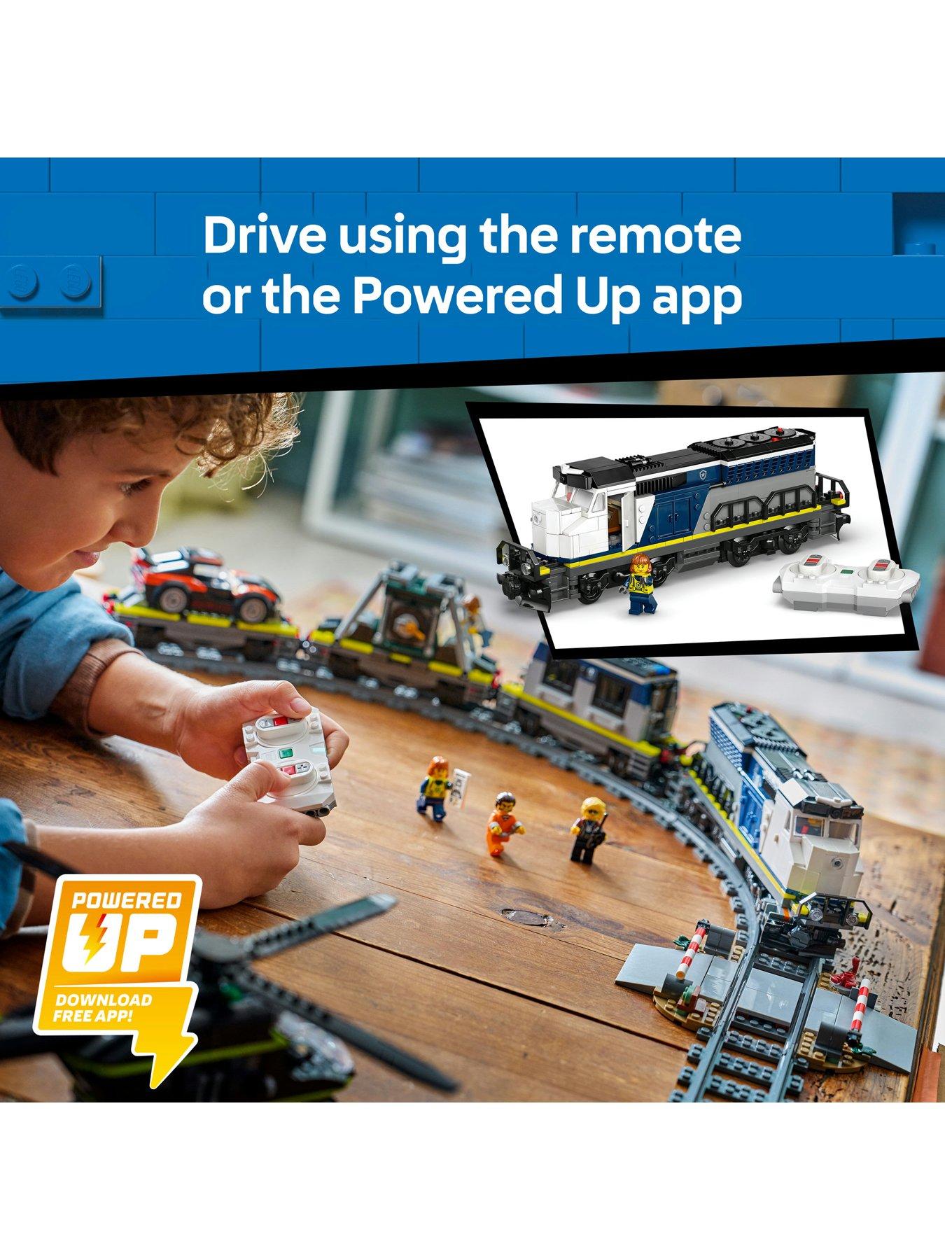 Image 3 of 8 of LEGO City Police Train Heist - Toy Train Set 60508