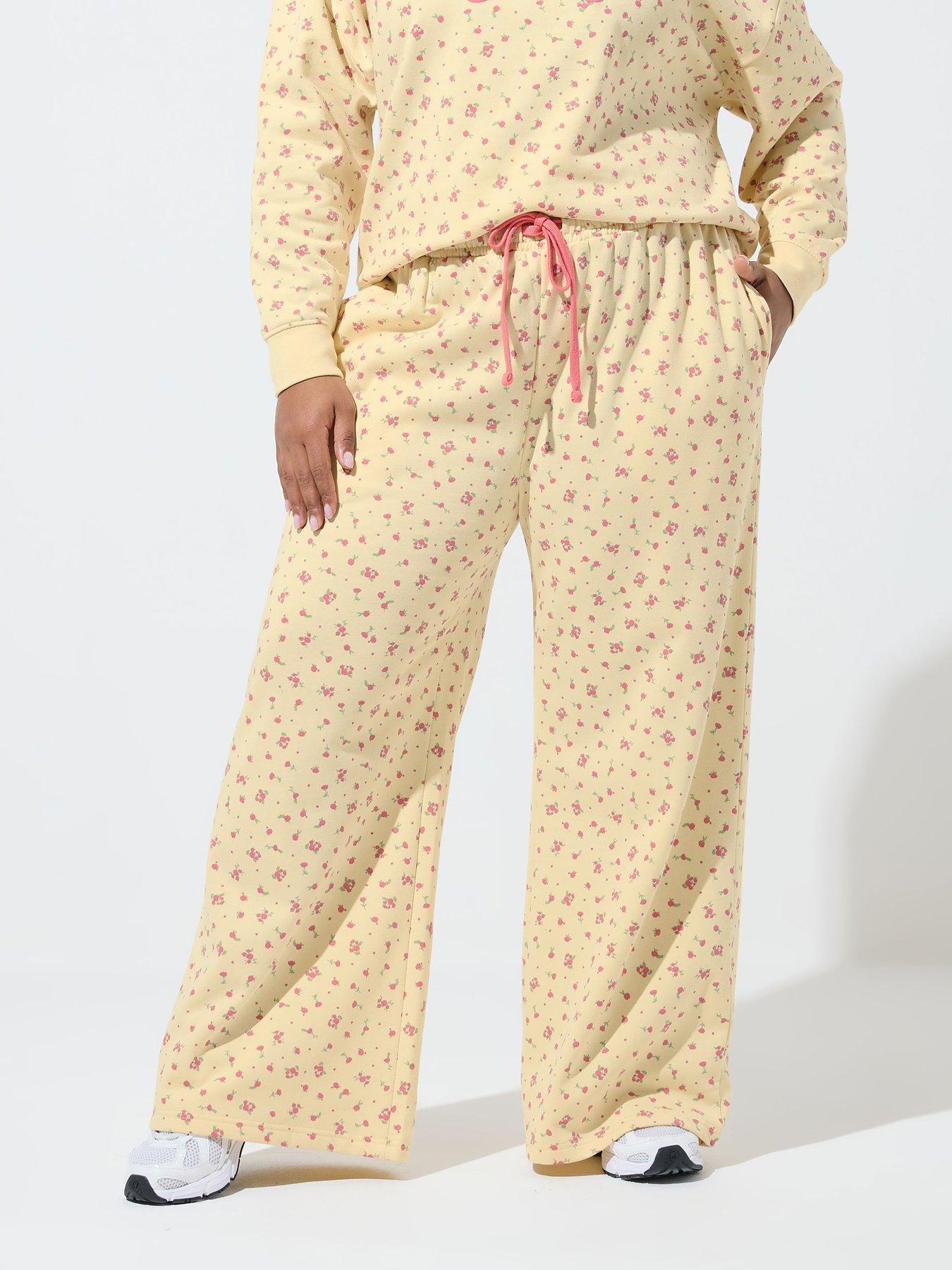 Image 1 of 5 of Yours Curve Ditsy Printed Joggers