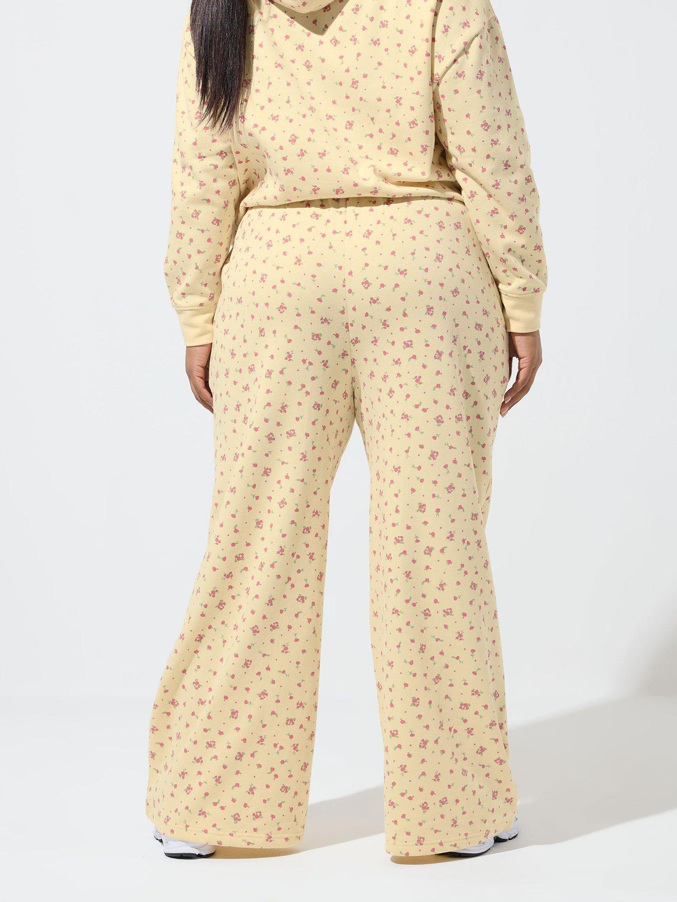 Image 2 of 5 of Yours Curve Ditsy Printed Joggers