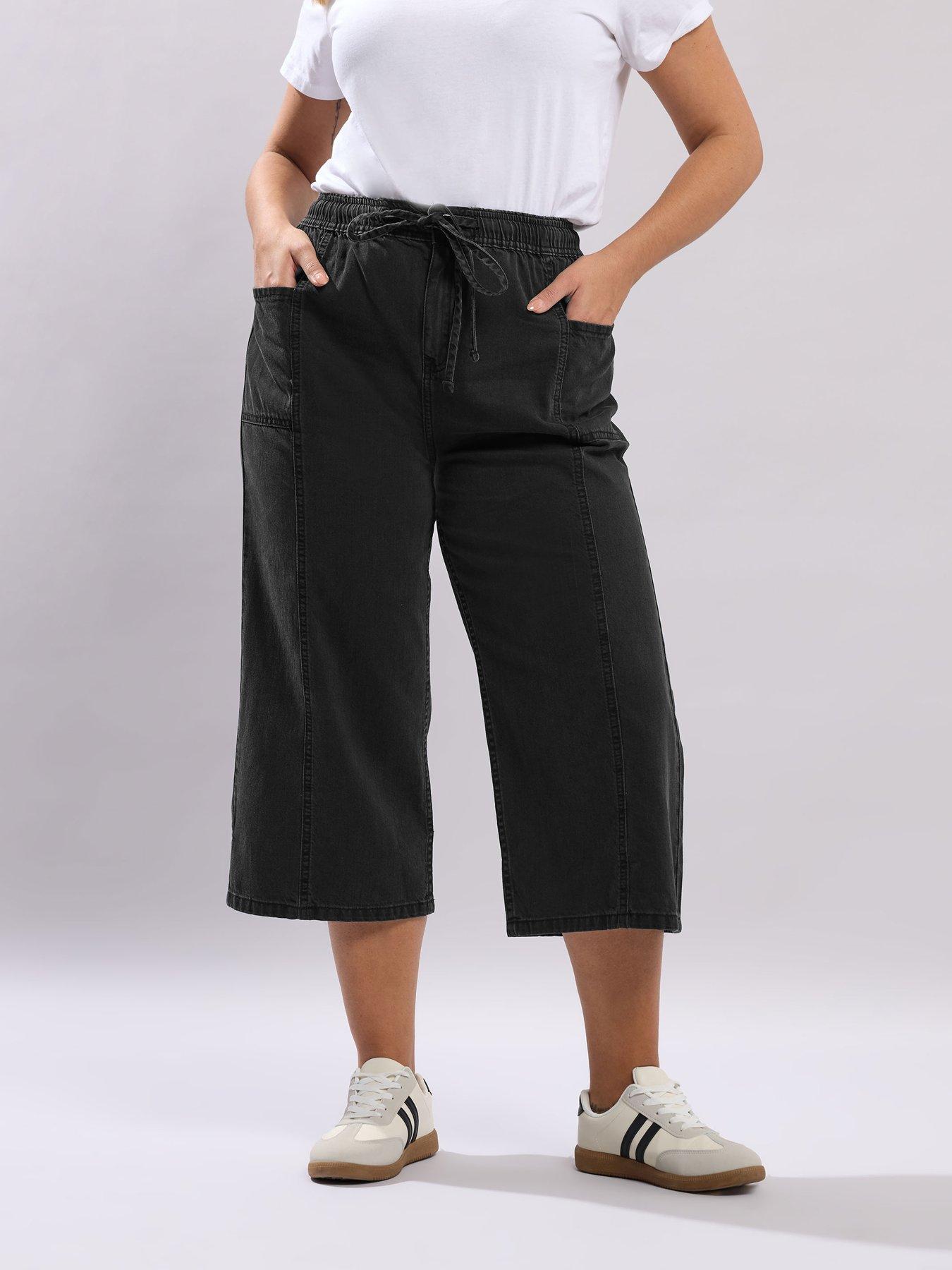 Image 1 of 5 of Yours Curve Tie Waist Crop Trouser - Black