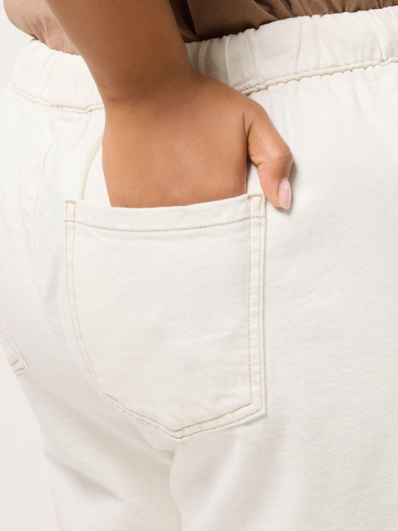 Image 4 of 5 of Yours Curve Pull On Wide Leg Jean