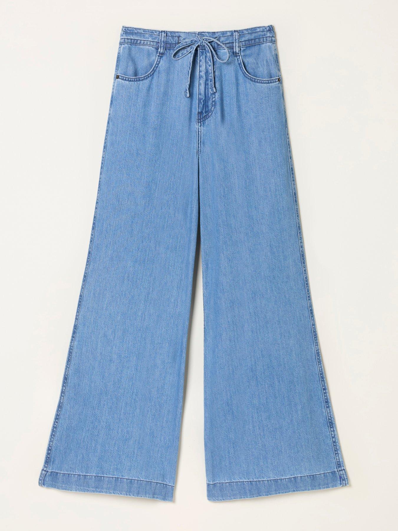 Image 7 of 7 of FatFace Amberley Wide Leg Jean - Denim Blue