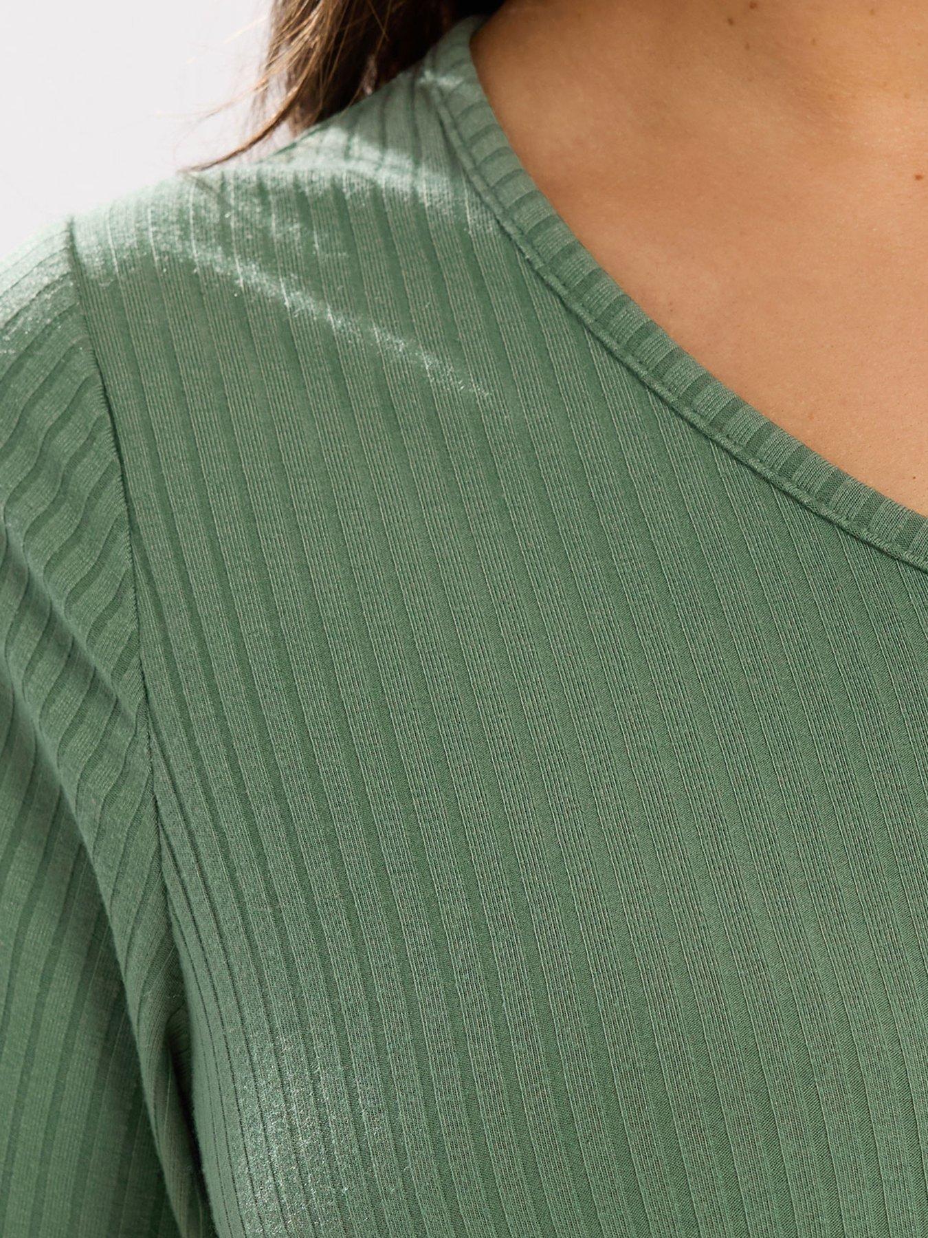 Image 4 of 5 of Yours Curve V Neck Rib Swing Top