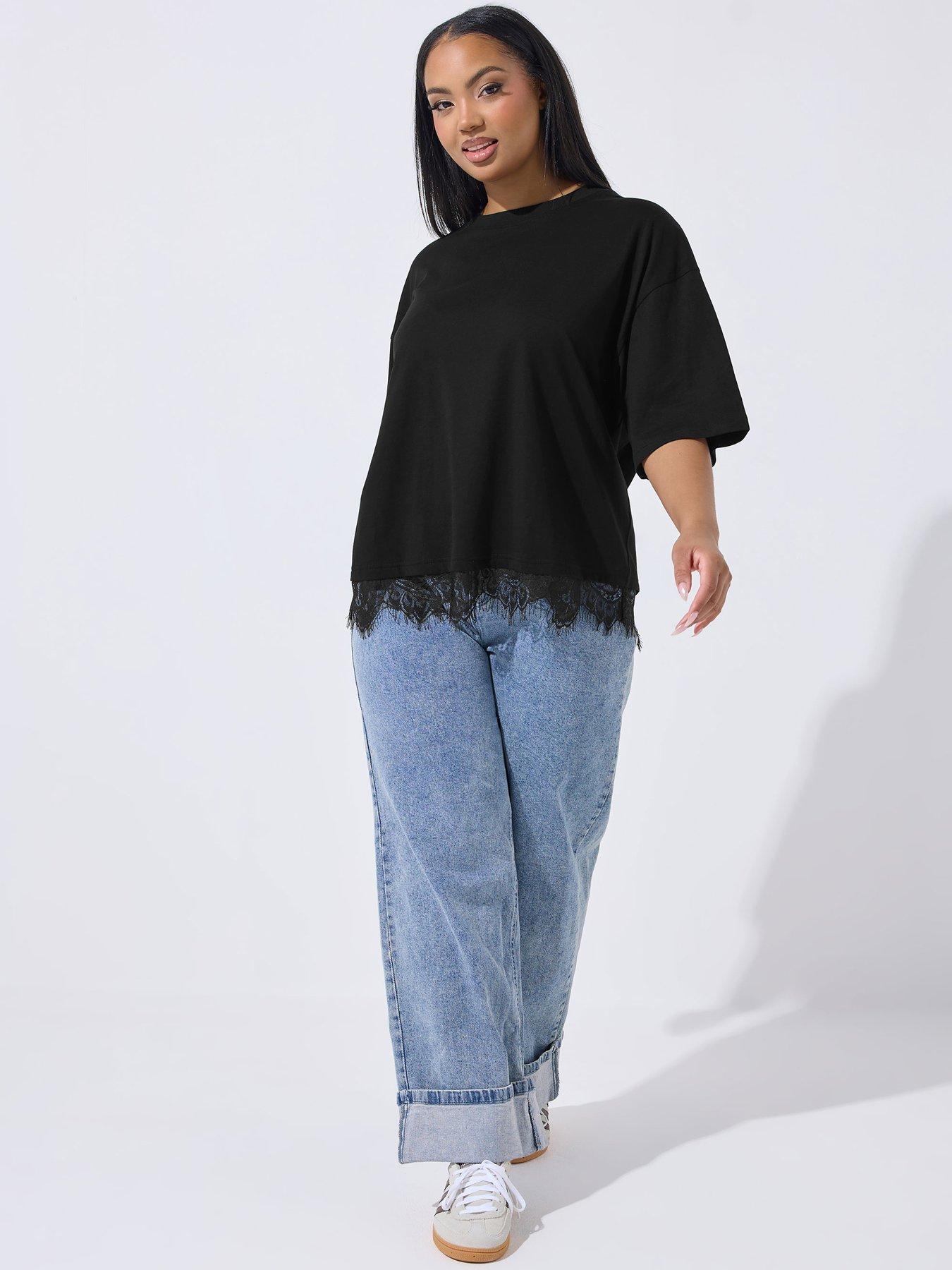 Image 3 of 5 of Yours Curve Lace Hem Top - Black