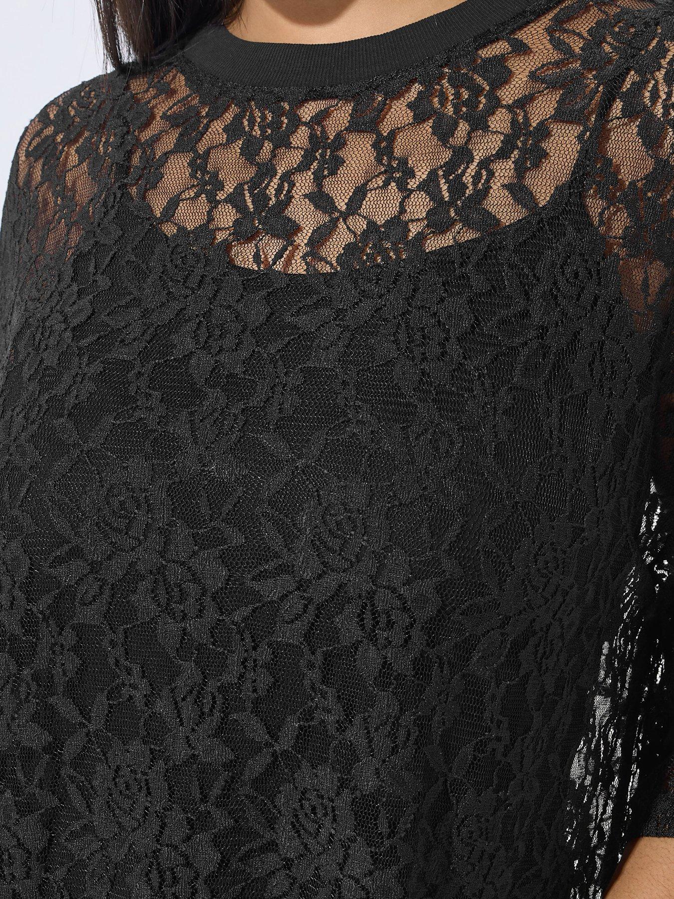 Image 4 of 5 of Yours Curve All Over Lace T-Shirt - Black