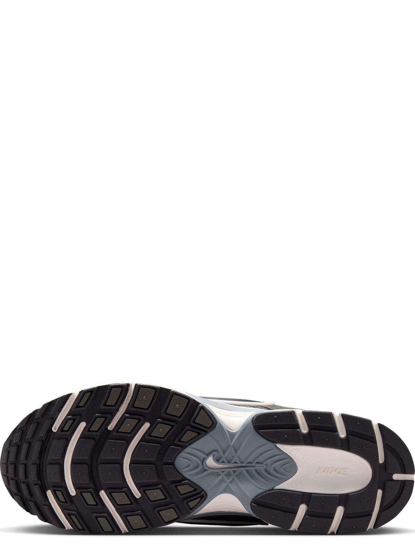 Image 5 of 7 of Nike Mens V5 RNR Trainers - Multi