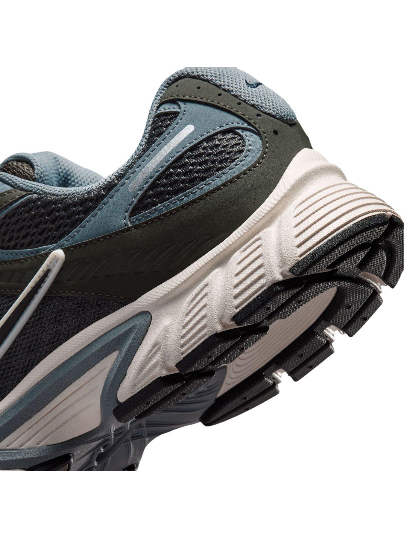 Image 7 of 7 of Nike Mens V5 RNR Trainers - Multi