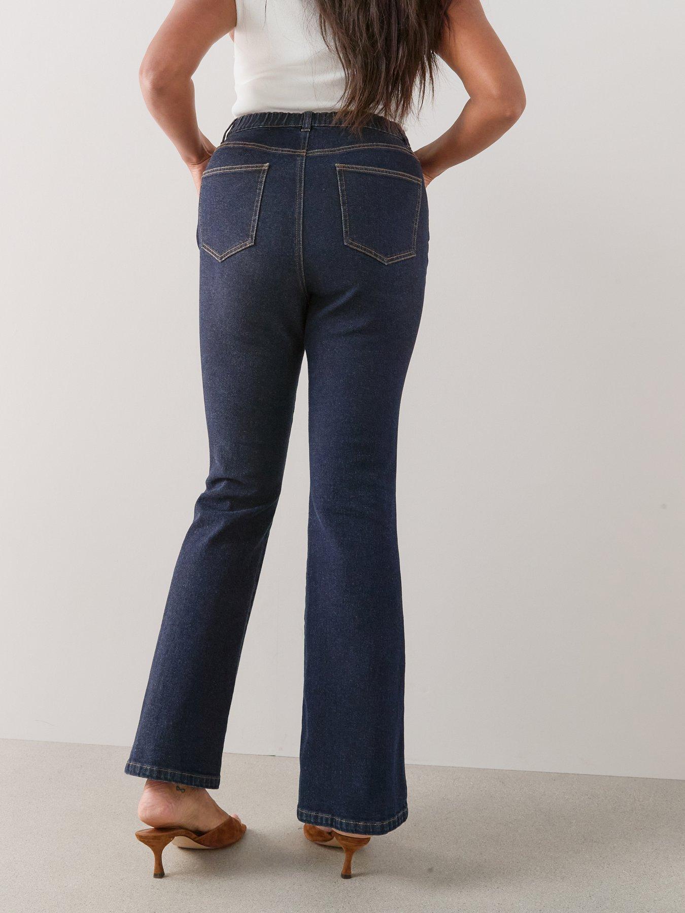 Image 2 of 6 of The Very Collection Curve Kickflare Jeans Co-ord - Indigo Denim