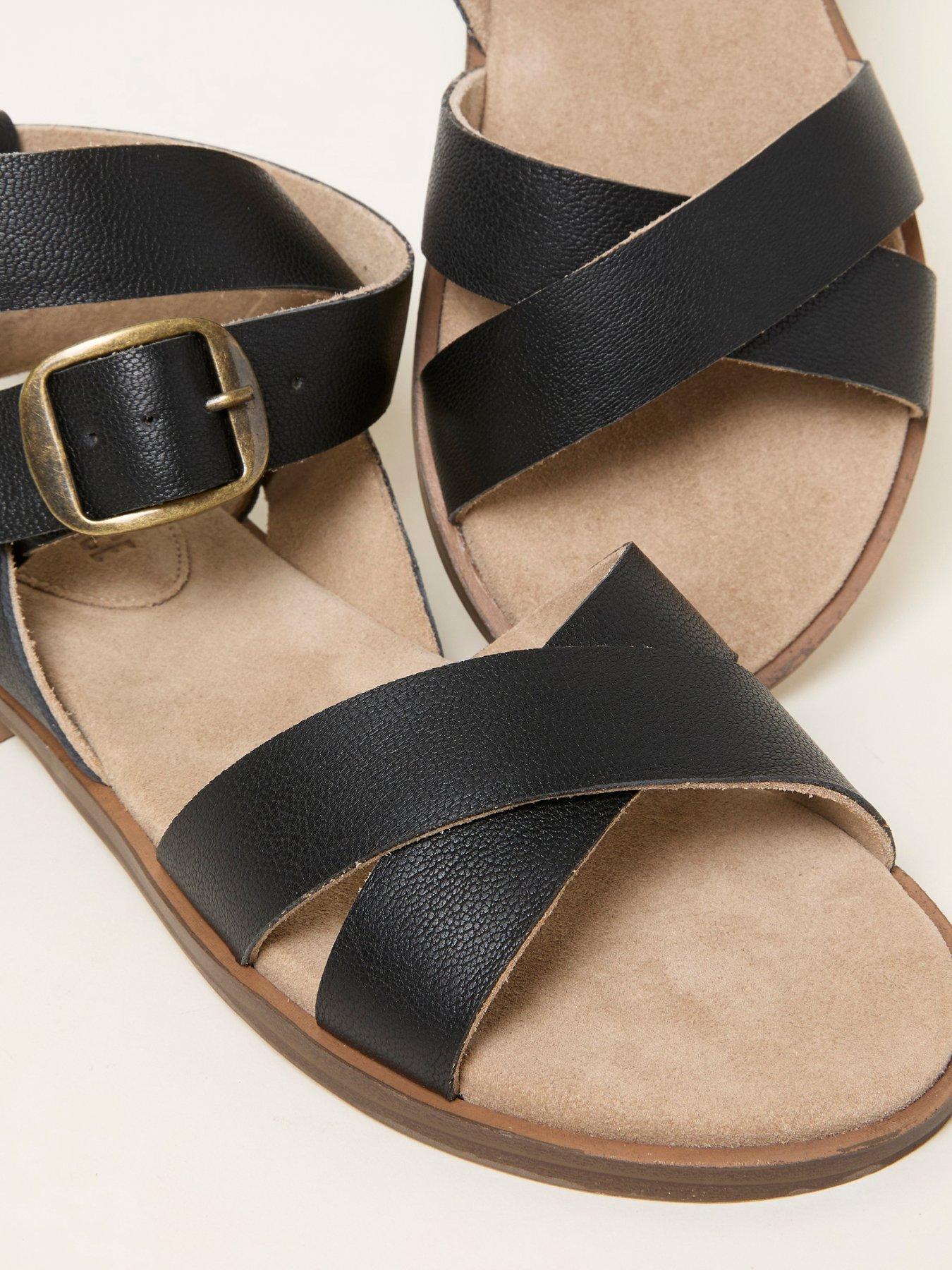 Image 3 of 3 of FatFace Crossover Gladiator - Black