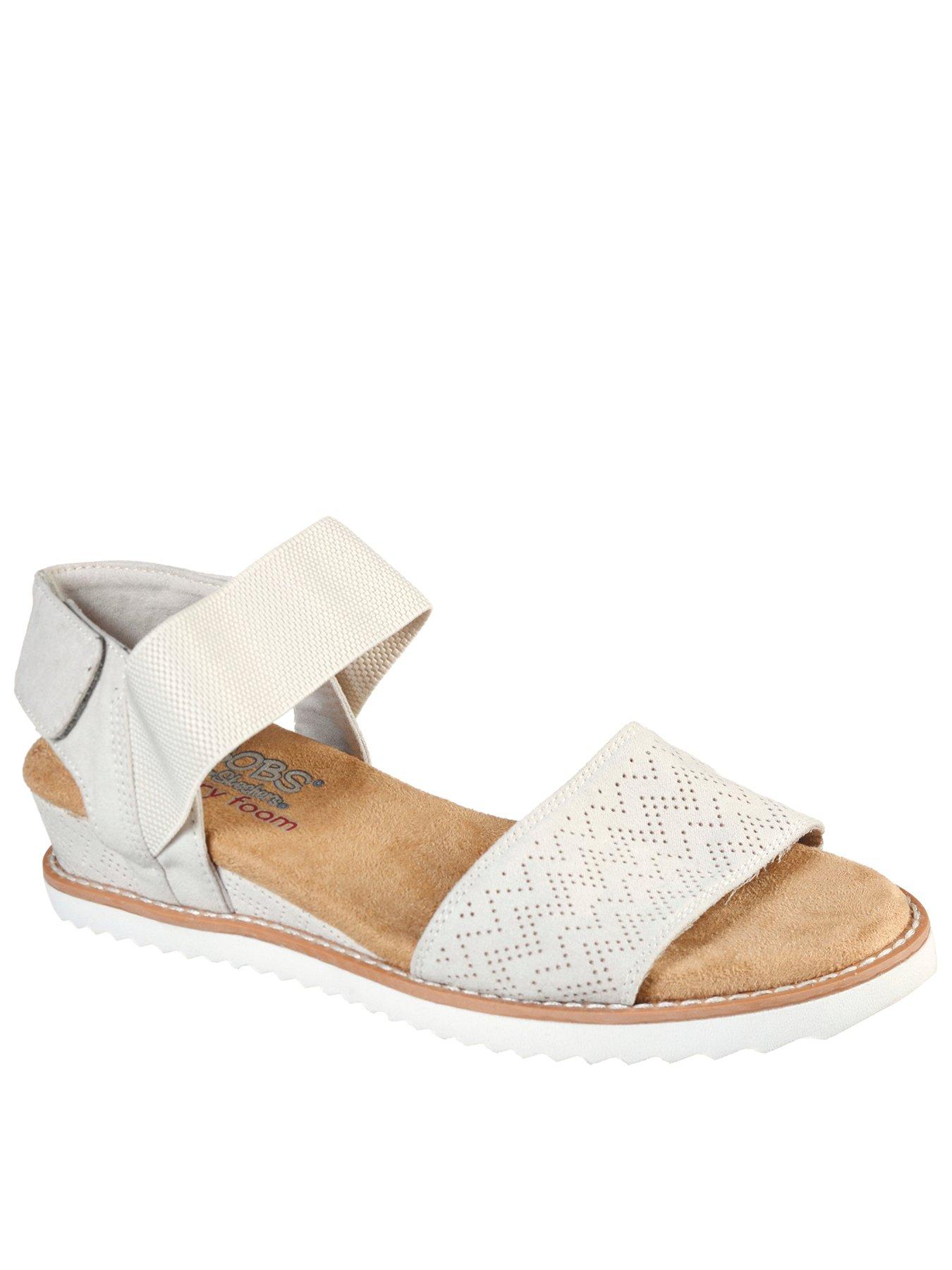 Skechers Desert Kiss Wedge Sandals - White
