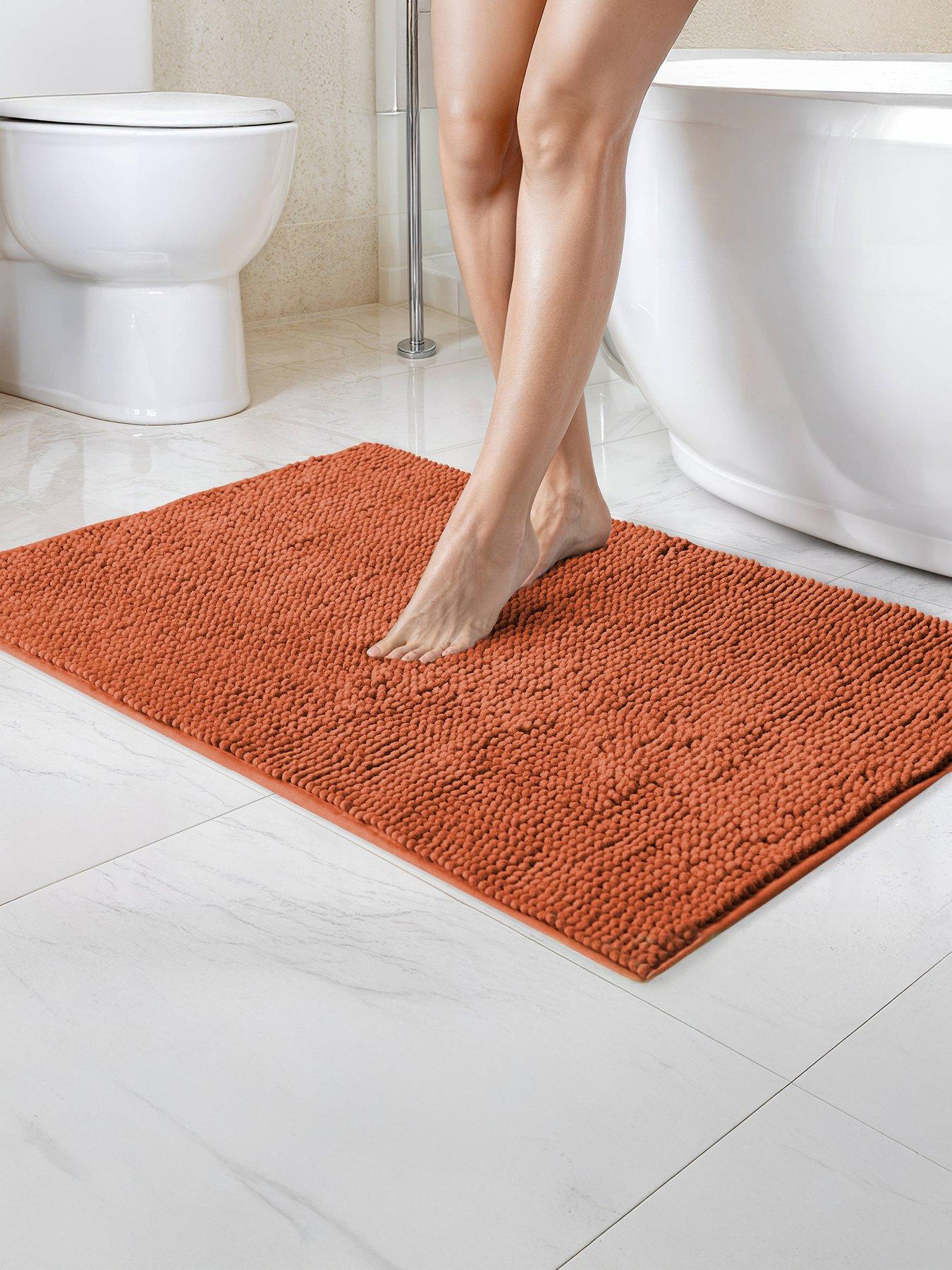 The Very Collection Noodle Non Slip Bath Mat