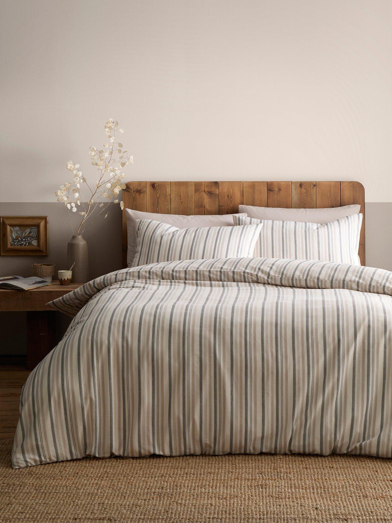 Appletree Yarn Dyed Woven Thin Stripe Duvet Cover Set In Natural King