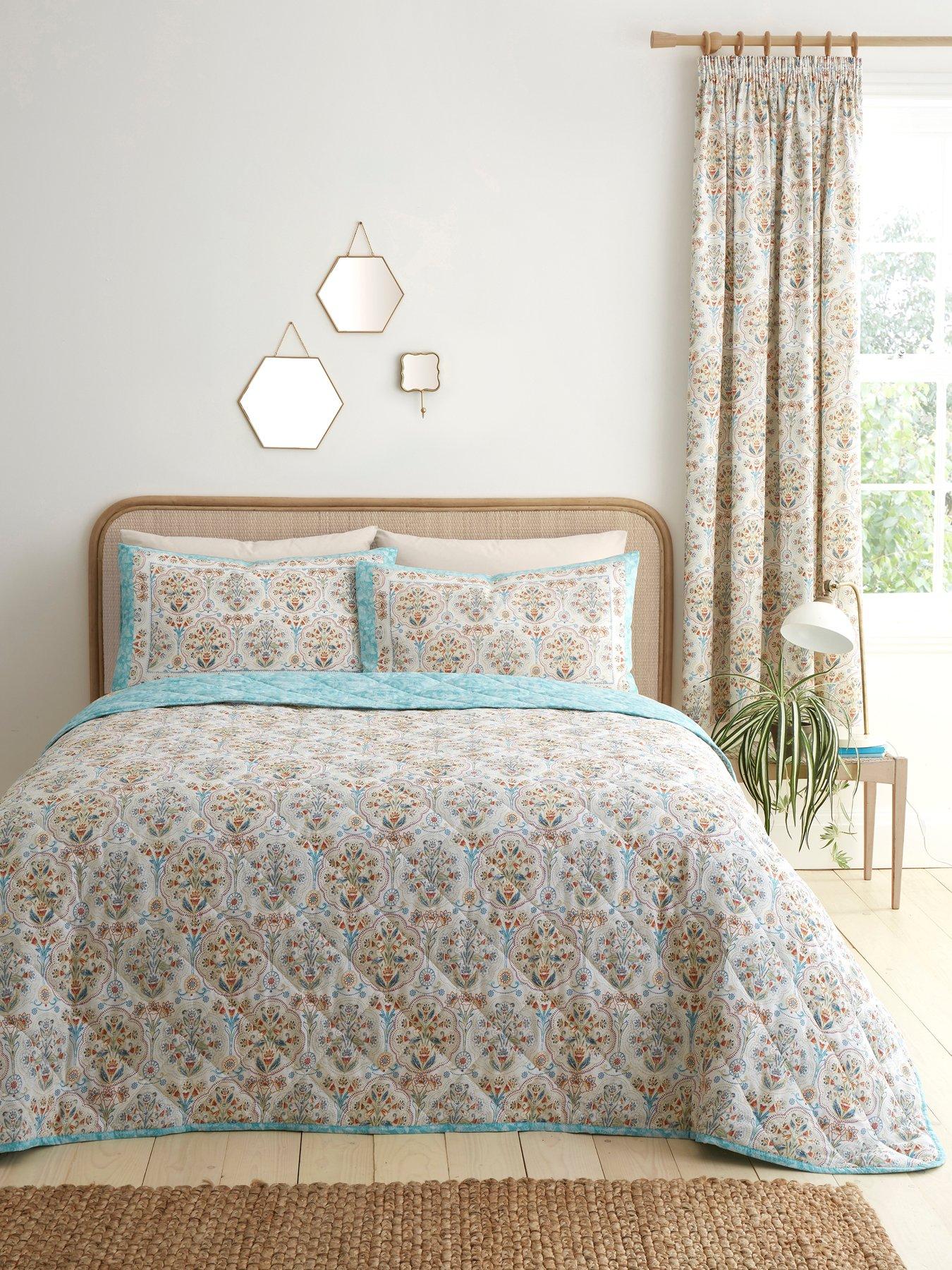 Dreams & Drapes Edena Decorative Floral Bedspread In Natural 200cm X 230cm