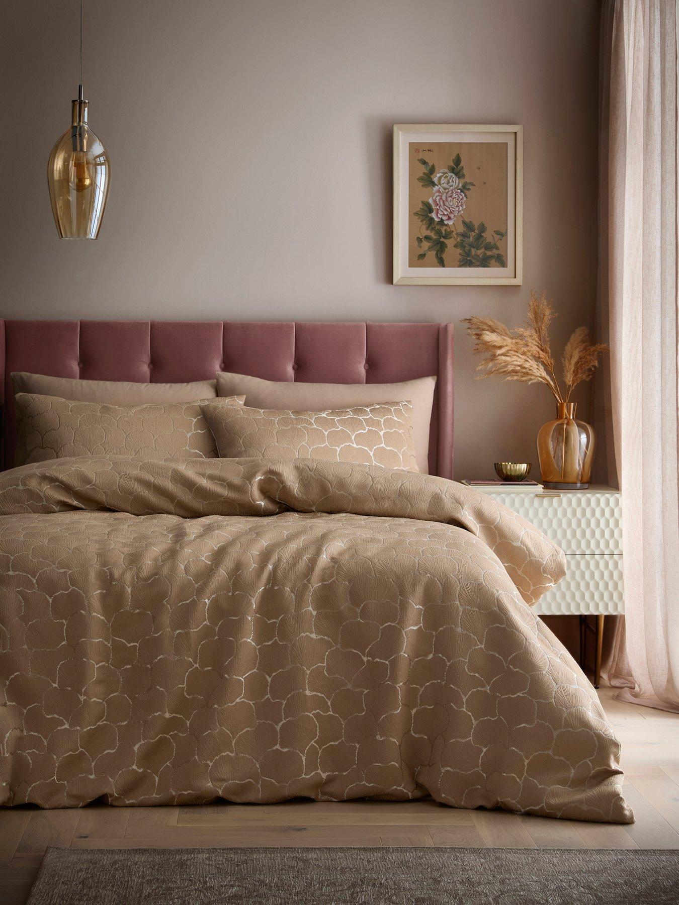 Soiree Ginko Jacquard Duvet Cover Set In Natural Super-king