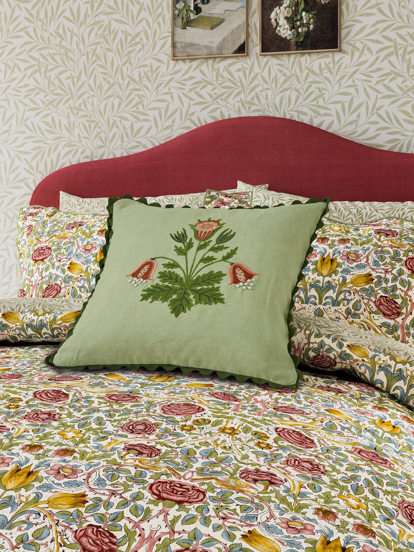 Morris & Co Rose Cover Set 100% Cotton Boughs Green/Rose