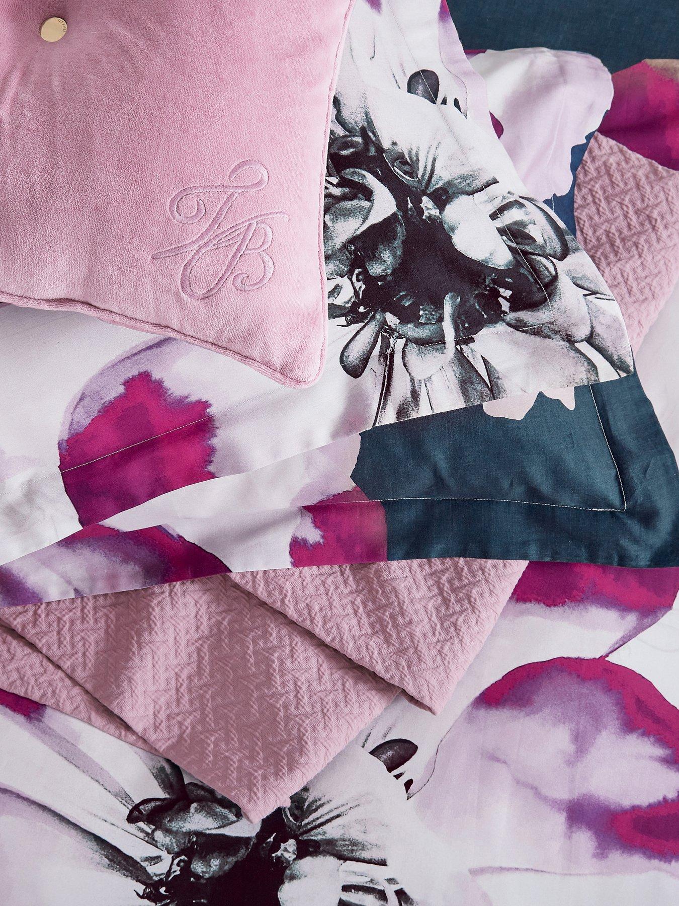 Image 6 of 6 of Ted Baker Inky Bloom Cover Set 100% Cotton Navy
