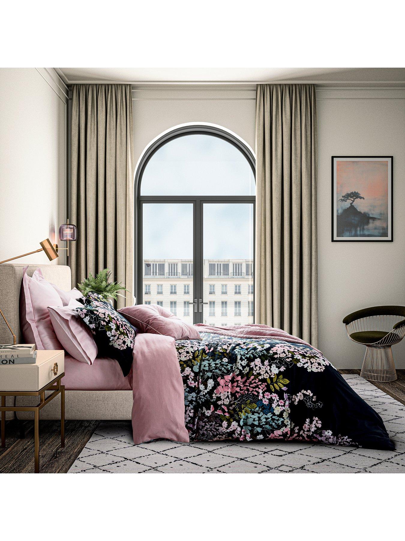 Image 4 of 6 of Ted Baker Wisteria Cover Set 100% Cotton Navy Blue