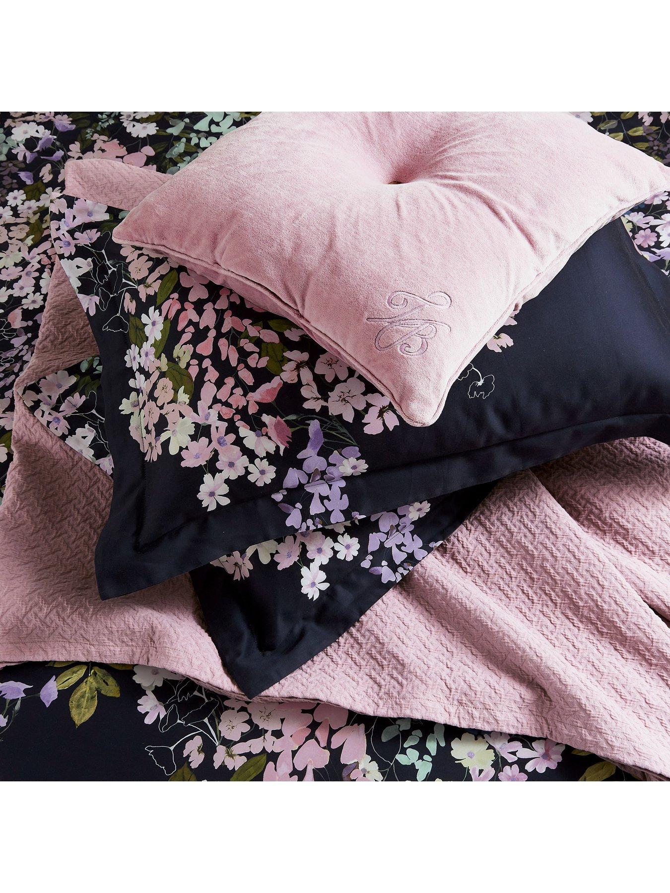 Image 6 of 6 of Ted Baker Wisteria Cover Set 100% Cotton Navy Blue
