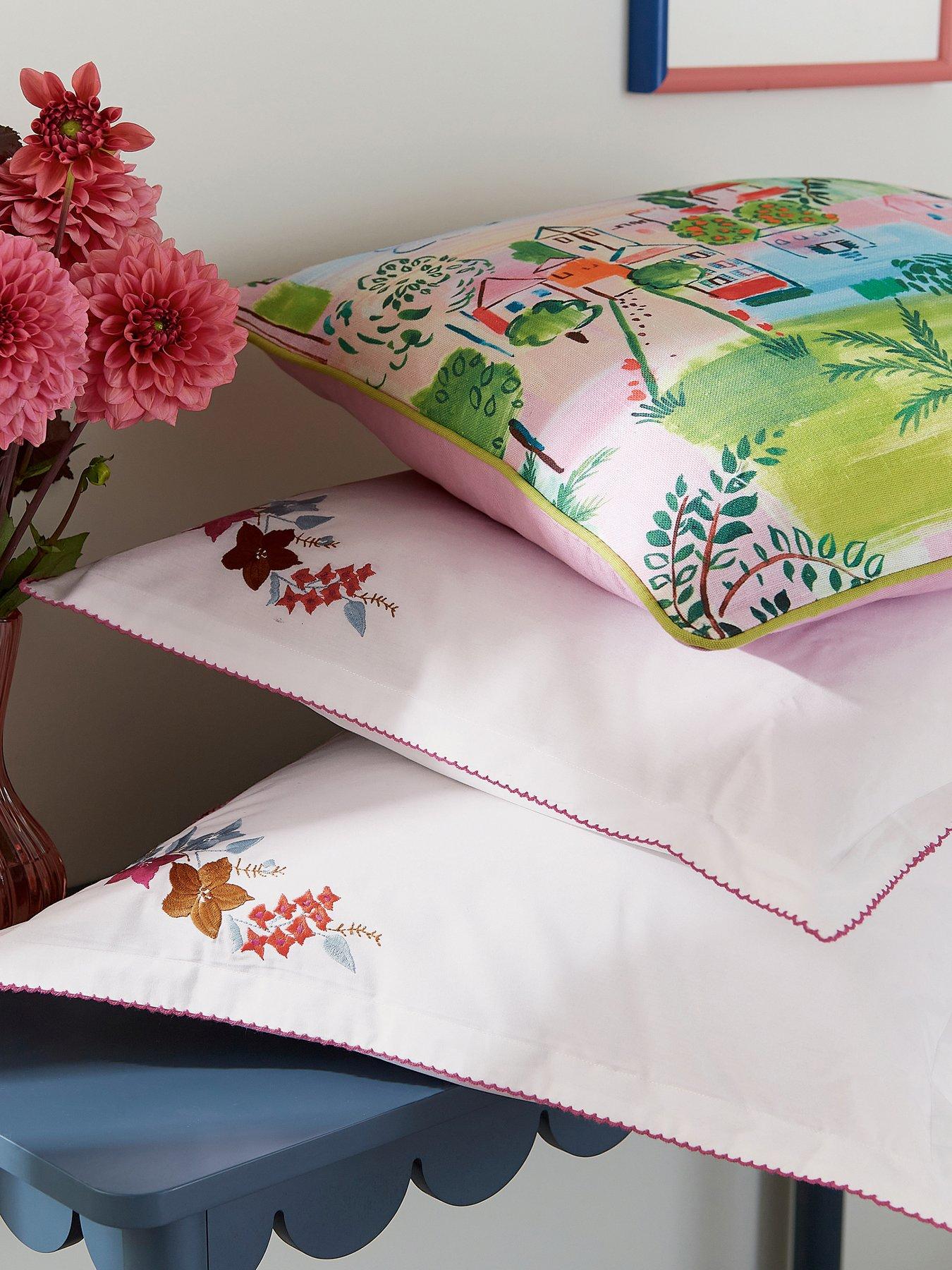 Image 1 of 4 of Land & Shore Fia 100% Cotton Standard Pillow Case Pairs Multi