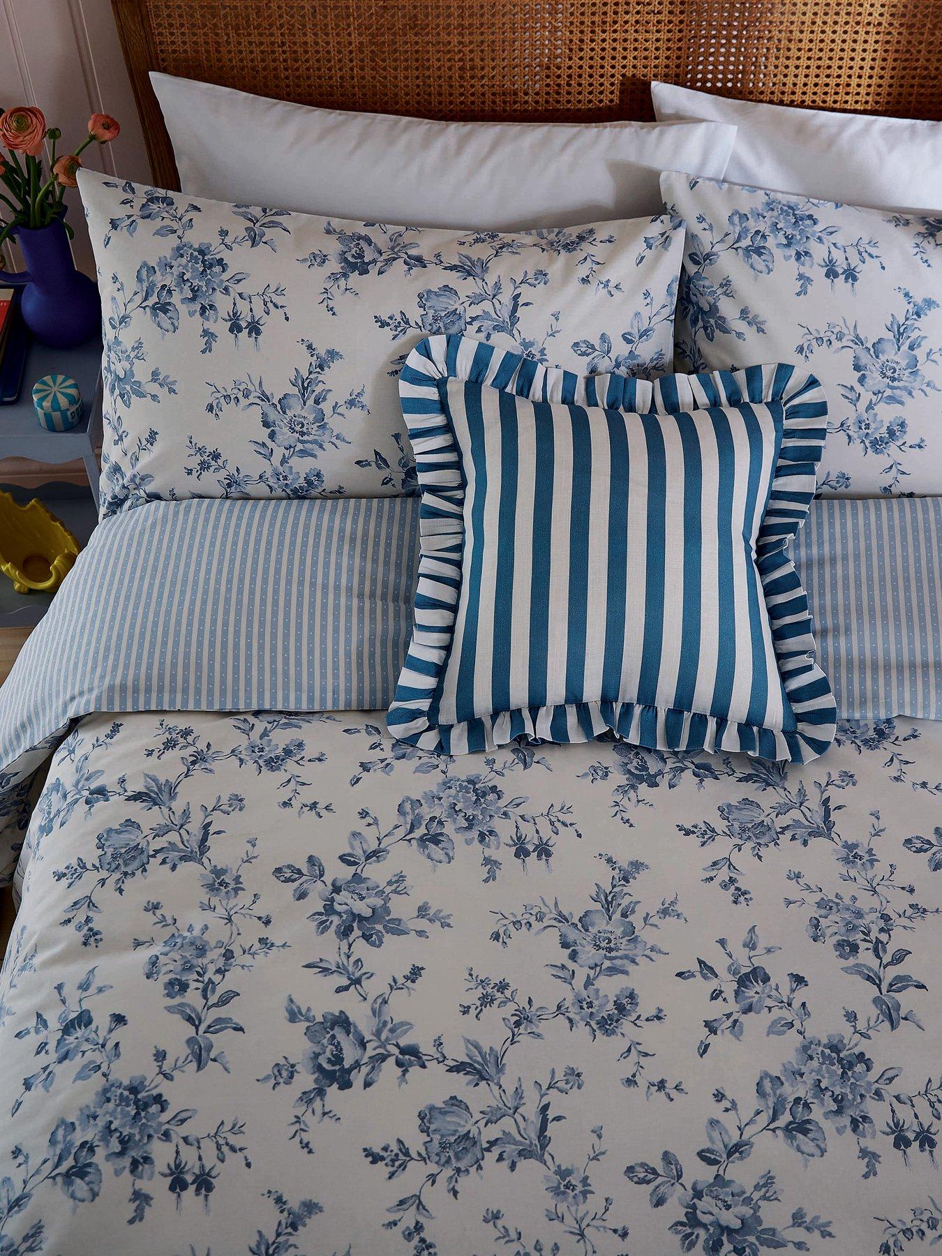 Image 4 of 5 of Helena Springfield Hedgerow - Print Cover Set 100% Cotton Blue