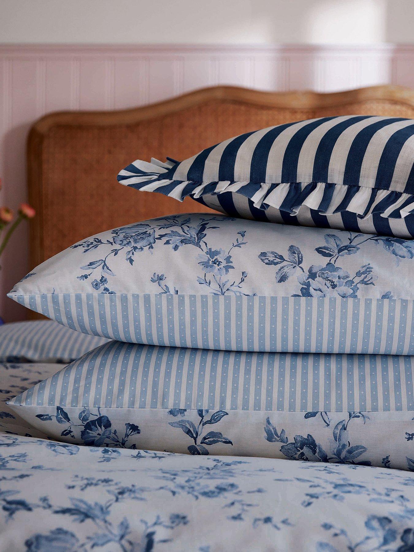 Image 5 of 5 of Helena Springfield Hedgerow - Print Cover Set 100% Cotton Blue