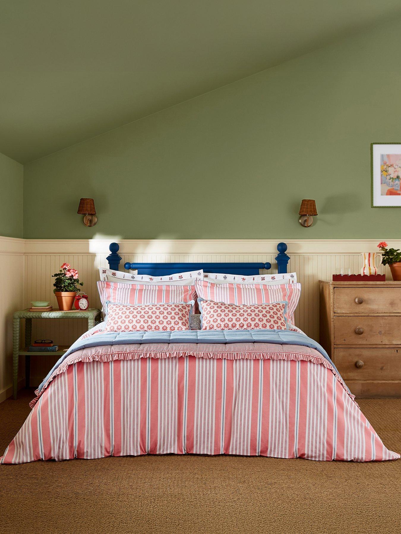 Image 5 of 5 of Joules Siesta Stripe Cover Set 100% Cotton Red