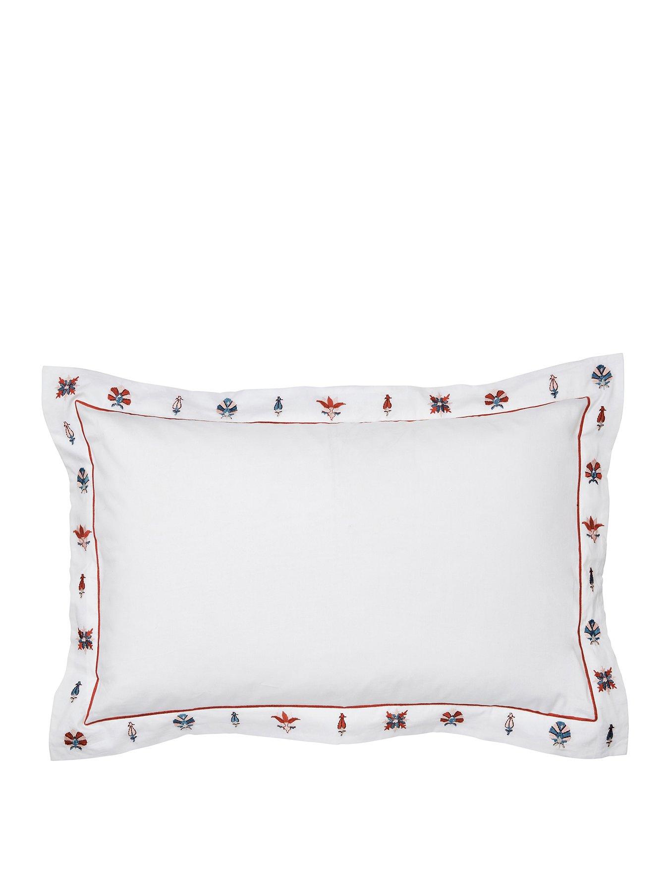 Image 2 of 4 of Joules Siesta To Fiesta 100% Cotton Oxford Pillowcase Pairs Multi