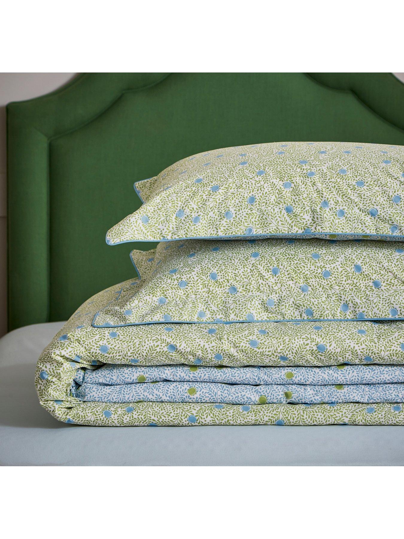 Image 5 of 5 of Joules Trailing Ditsy Duvet Cover Set Green