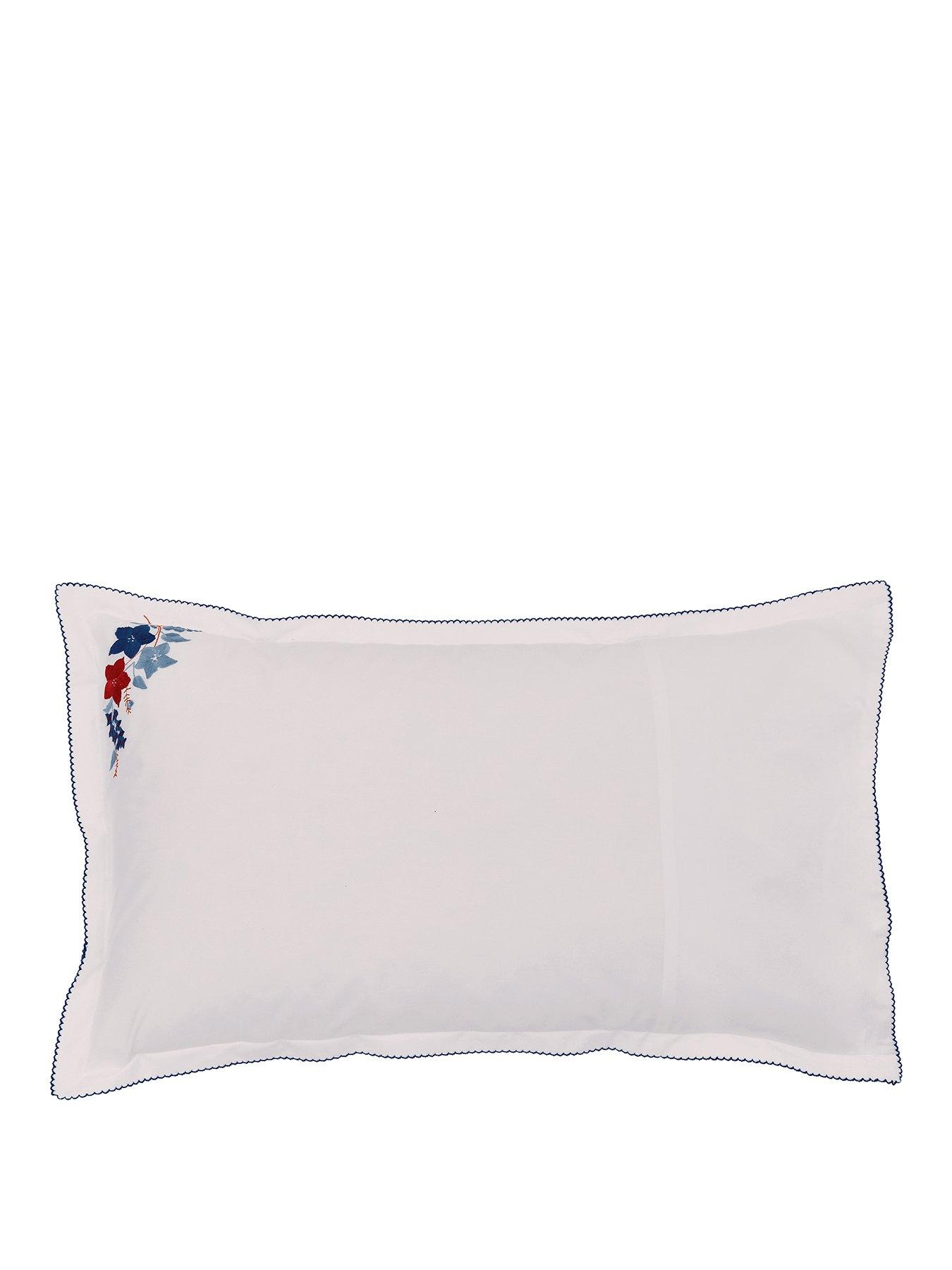 Image 2 of 4 of Land & Shore Fia Cover Set 100% Cotton Blue / Red