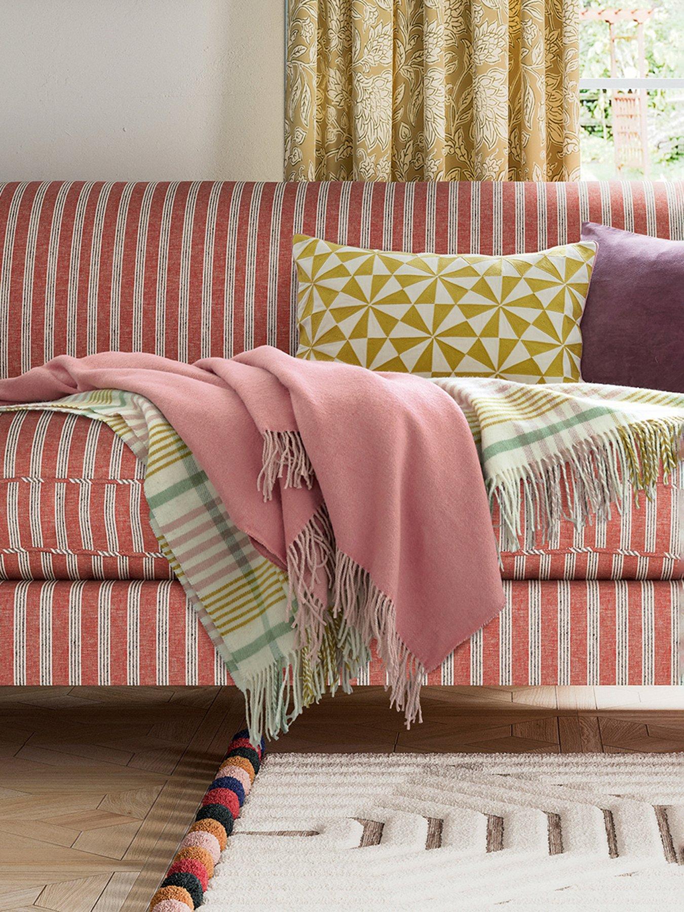 Image 1 of 2 of Land & Shore Picnic Check Throw 150X200 (Cm) Multi
