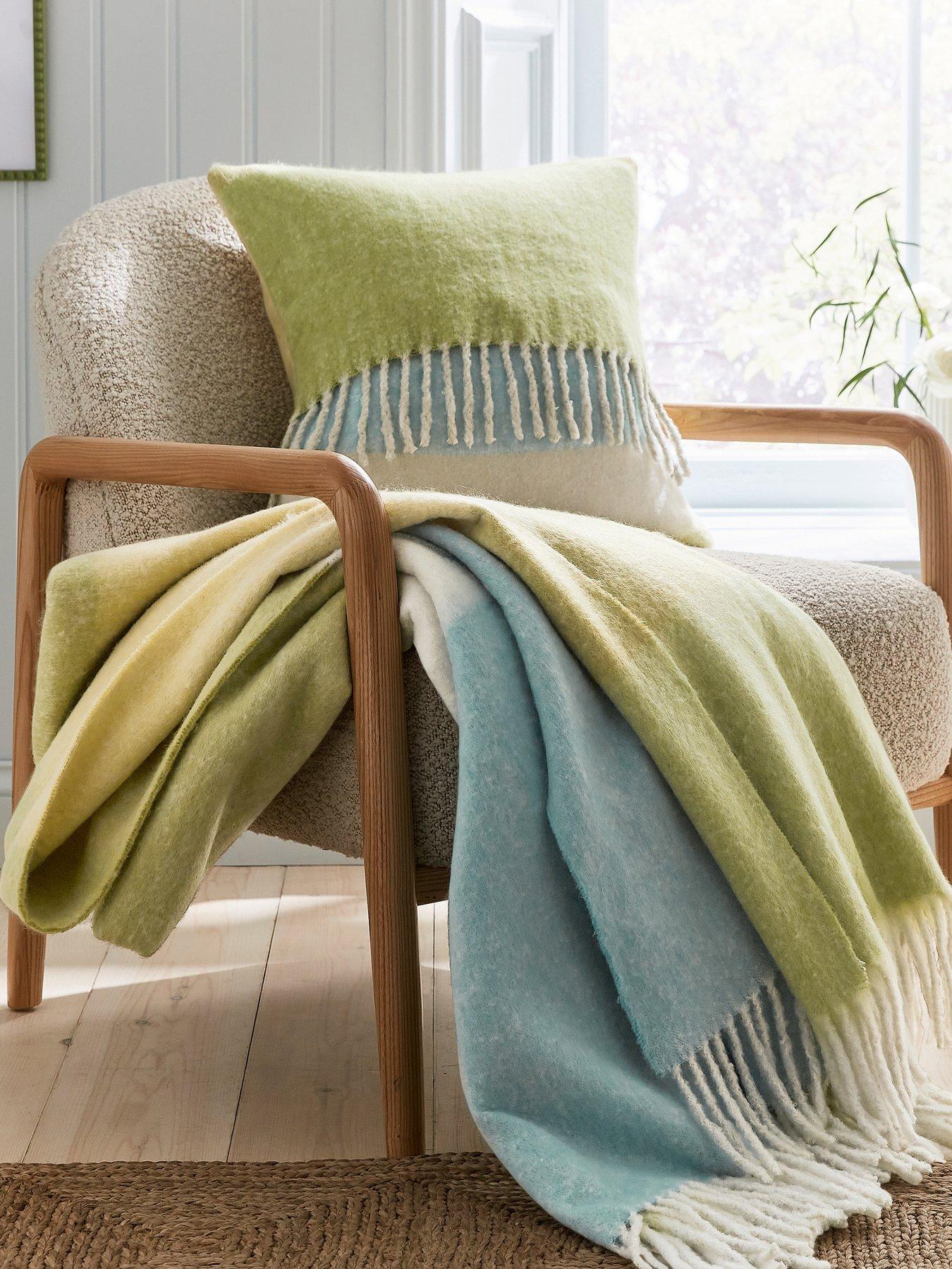 Land & Shore Landscape Throw 150X200 (Cm) Green