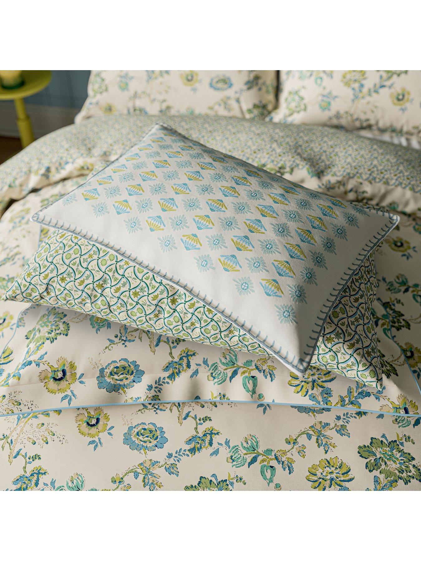 Image 4 of 4 of Land & Shore Orchard Cover Set 100% Cotton Green