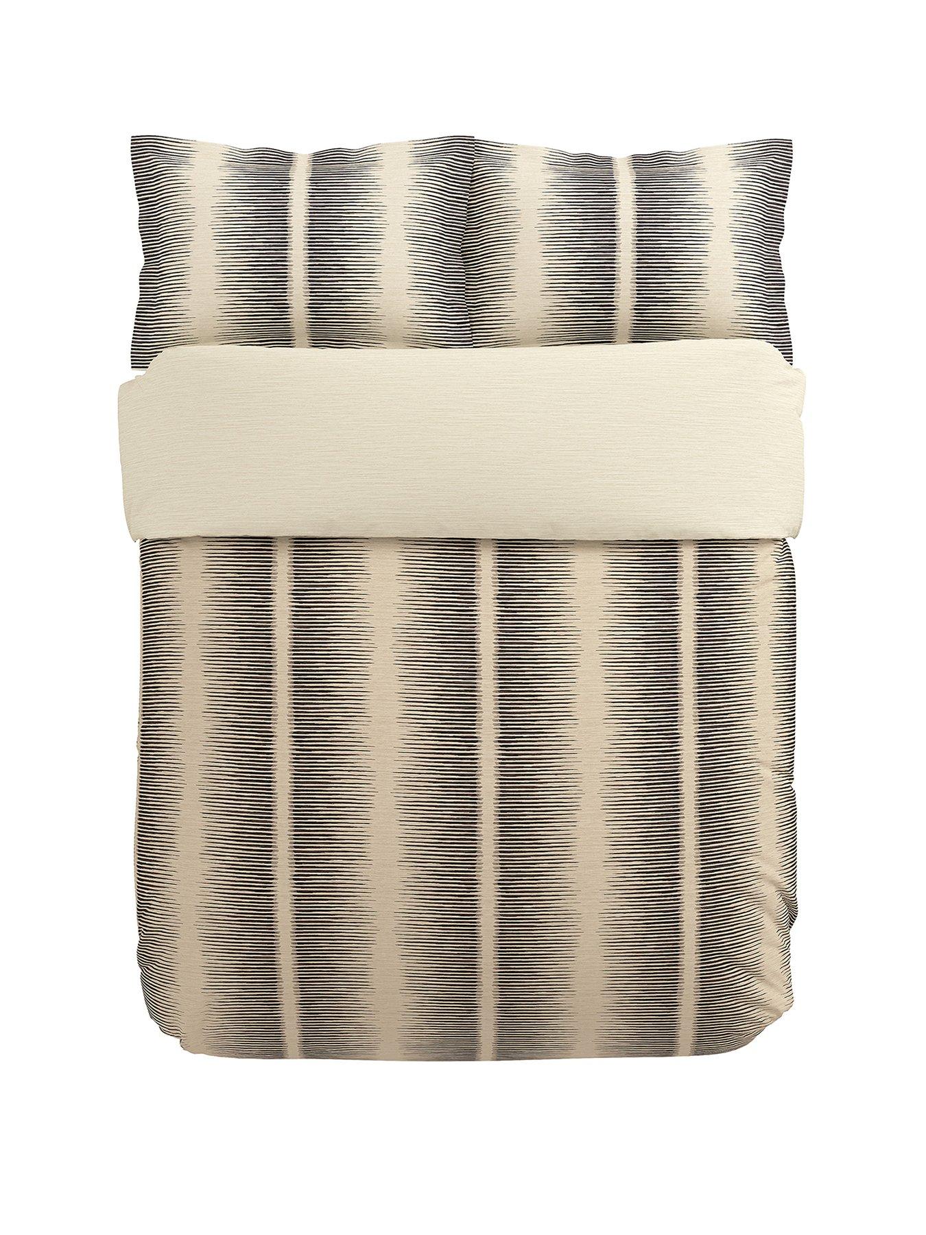 Image 2 of 5 of Harlequin Chaco Cover Set 100% Cotton Charcoal