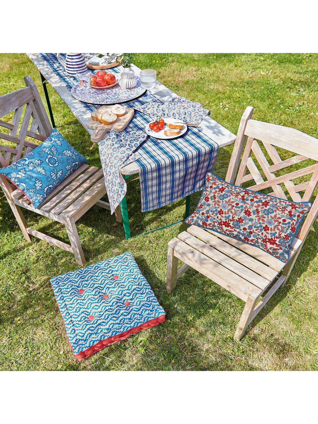 Image 3 of 3 of Land & Shore River Outdoor Cushions 50X30Cm Blue / Red
