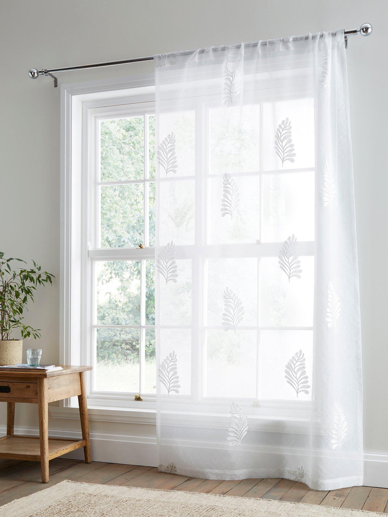 Appletree: Leaf Embroidery Voile Panel in White